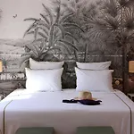 Hotel Voyage *