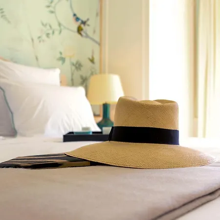 Hotel Voyage *
